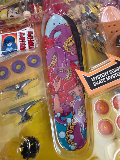 Vintage Tech Deck TD Board Shop Set – Hook-Ups x The Hundreds | Sealed